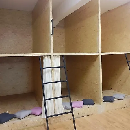 Budget Trainstation - Fox Box * Dresde