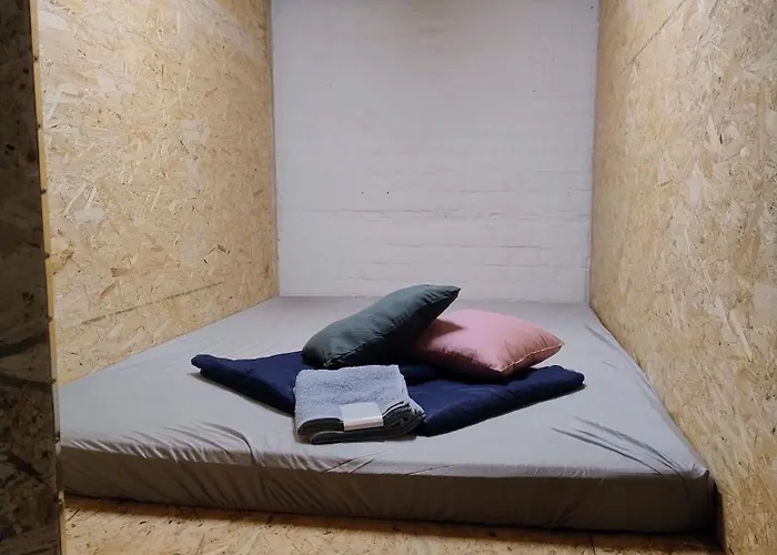 Budget Trainstation - Fox Box Dresde