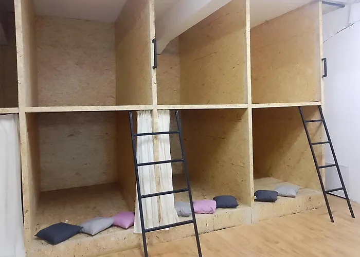 Budget Trainstation - Fox Box * Dresde