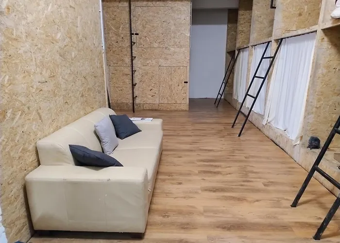 Hotel Budget Trainstation - Fox Box Dresden